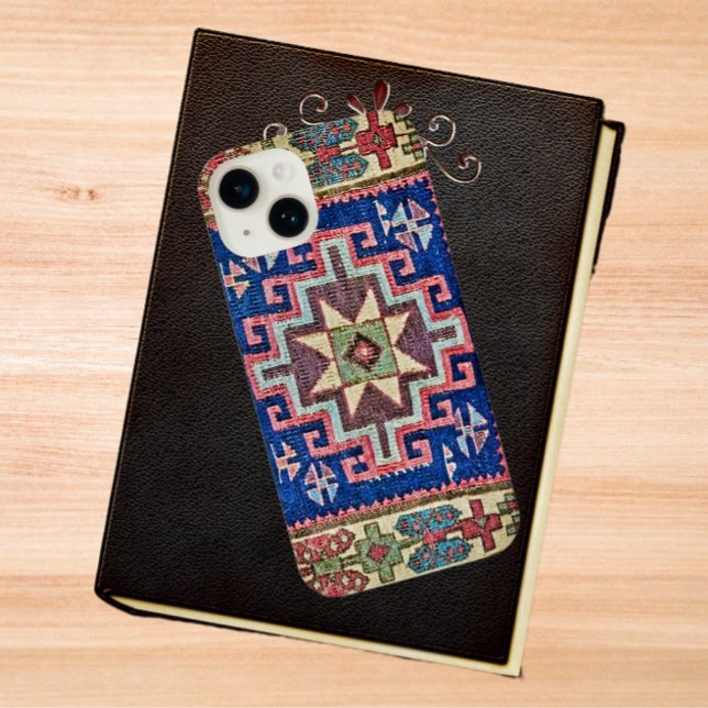 iPhone Case für antike kaukasische Oriental-Rug-De 14 Hülle (Von Creator hochgeladen)