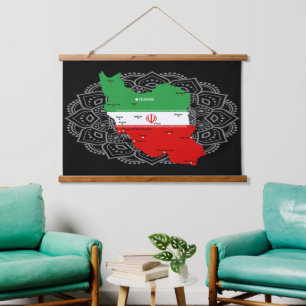Iran Karte mit Flagge und Emblem Wandteppich Mit Holzrahmen