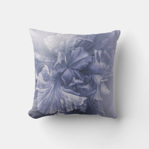 Iris innere Schönheit (silberblaue Farben) werfen  Kissen