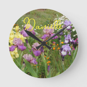 Iris irises blumengeschmückte Blume Hütte Garden G Runde Wanduhr