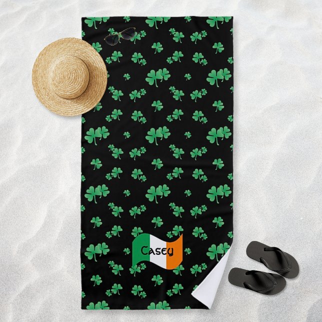 Irische Kleeblätter Personalisiert Strandtuch (Irish Flag Shamrocks Personalized Beach Towel)