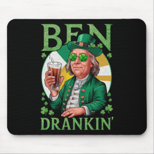 Irischer Ben trank Bier - St Pattys Männer und Fra Mousepad