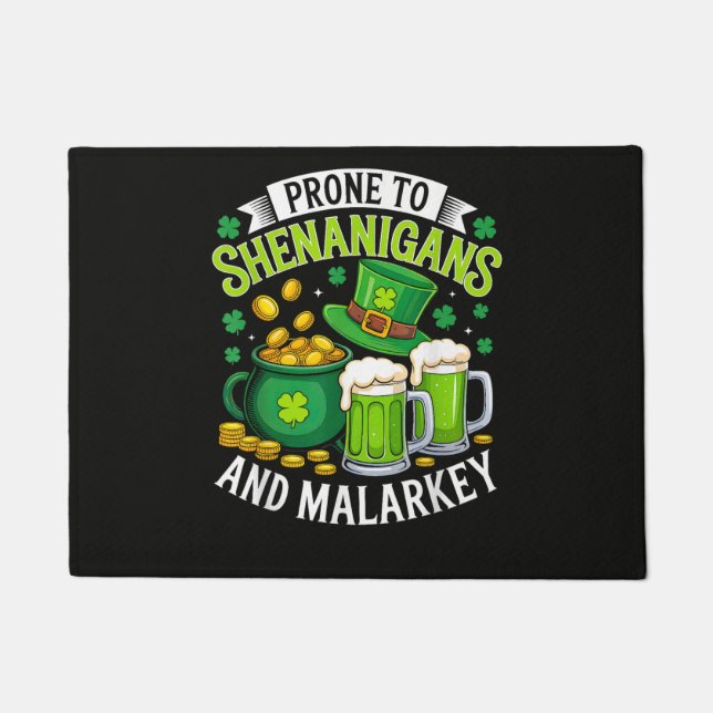 Irischer Gnom St. Patrick neigt zu Schabernack  Fußmatte (Vorderseite)