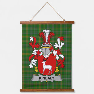 Irisches Kinealy oder O_Kinnally Wappen Familienwa Wandteppich Mit Holzrahmen