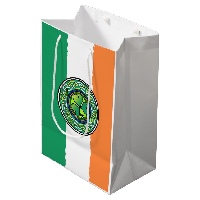 irisches Kleeblatt Mittlere Geschenktüte (Vorderseite Schrägansicht)
