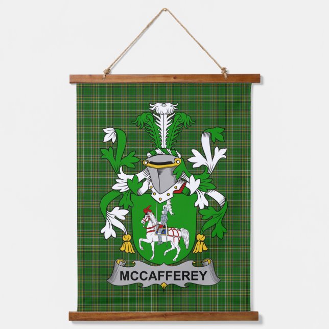 Irisches McCafferey oder McCaffrey Wappen Familie  Wandteppich Mit Holzrahmen (Vorderseite)