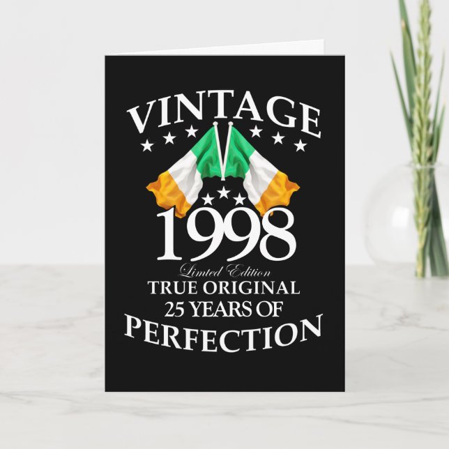Irish Birthday Any Age & Ireland Flags Card Karte (Vorderseite)