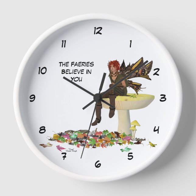 Irish Boy Fairy auf Mushroom Wall Clock Uhr (Vorderseite)