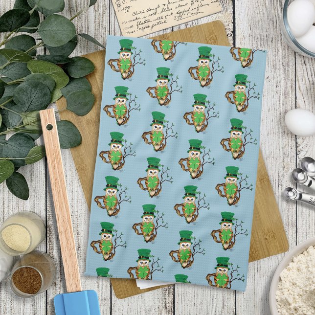 Irish Clovers Owl Green Geschirrtuch (Von Creator hochgeladen)