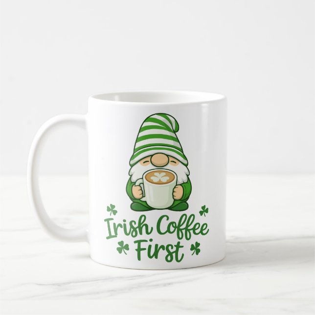 Irish Coffee First Cute Gnome St. Patrick's Day Kaffeetasse (Links)