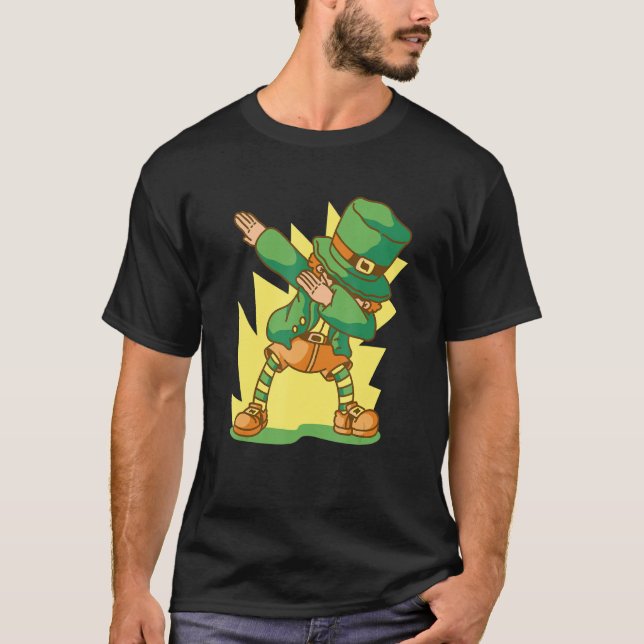 Irish Goblin Dabbing Figurine Irland 1 T-Shirt (Vorderseite)