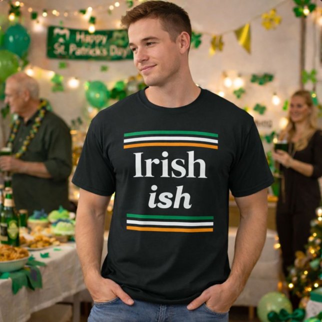Irish-Ish St. Patrick's Day Farben T-Shirt (Von Creator hochgeladen)