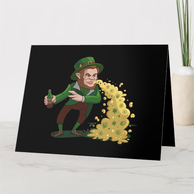 Irish Leprechaun Tossing Lucky Cookies Funny Karte (Vorderseite)