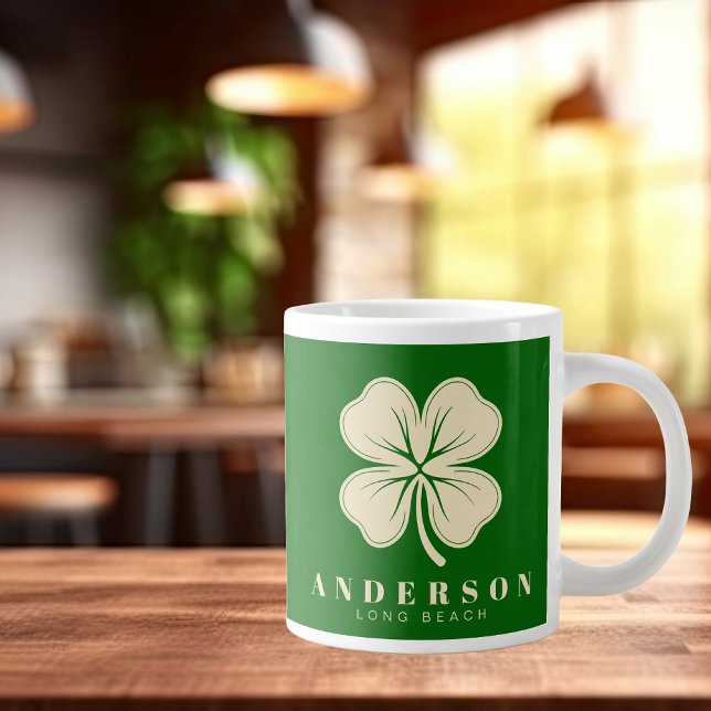 Irish Lucky Vierblättriges Kleeblatt mit dem Namen Jumbo-Tasse (Von Creator hochgeladen)