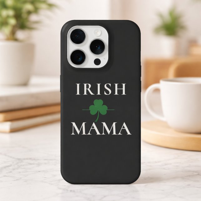 Irish Mama Shamrock  iPhone 15 Pro Hülle (Von Creator hochgeladen)