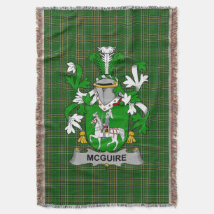 Irish McGuire und Maguire Coat of Arms Family Cre Decke