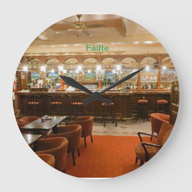 Irish Pub image for Round Wall Clock Große Wanduhr (Vorderseite)