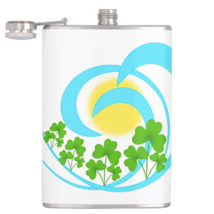 Irish Shamrock-Kreuz für den St. Patrick's Day Flachmann