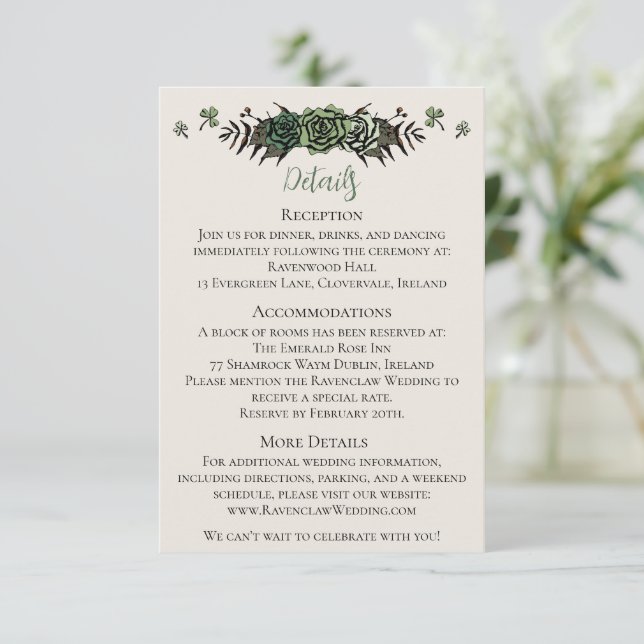 Irish Wedding Details Grüne Rose Blumenschalen Begleitkarte (Stehend Vorderseite)