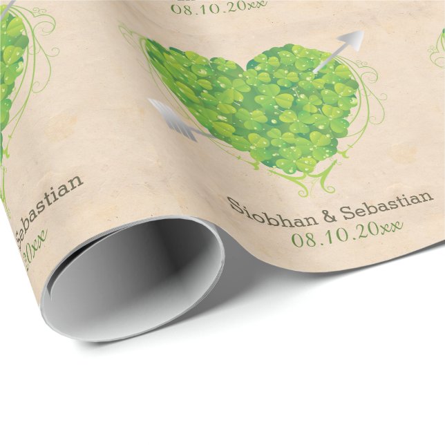 Irish Wedding Kleeblatt Heart Geschenkpapier (Rolleneckpunkt)