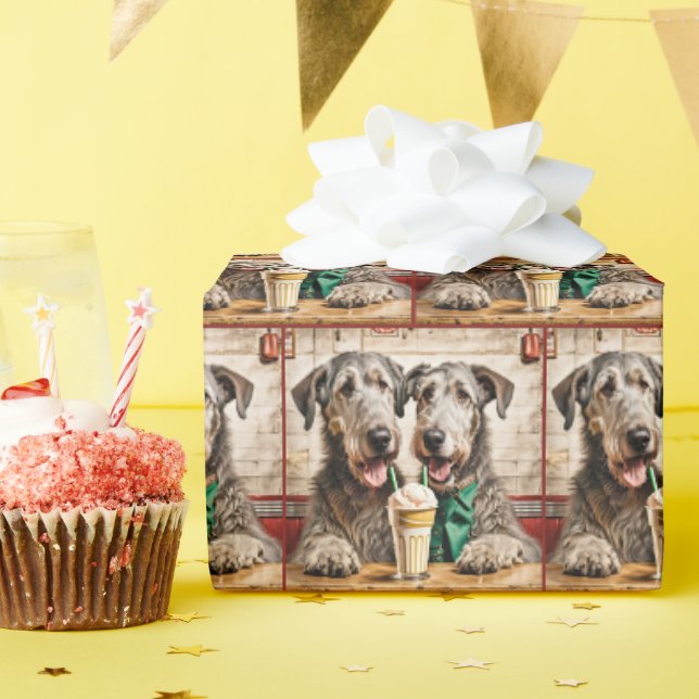 Irish Wolfhounds mit Eiscreme-Soda Geschenkpapier (Geburtstagsparty)