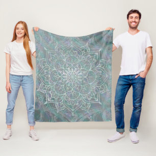 Irisierender Schimmer Mandala Boho Chic Fleecedecke