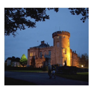 Irland, das Dromoland Castle bei Dämmerung, Fotodruck