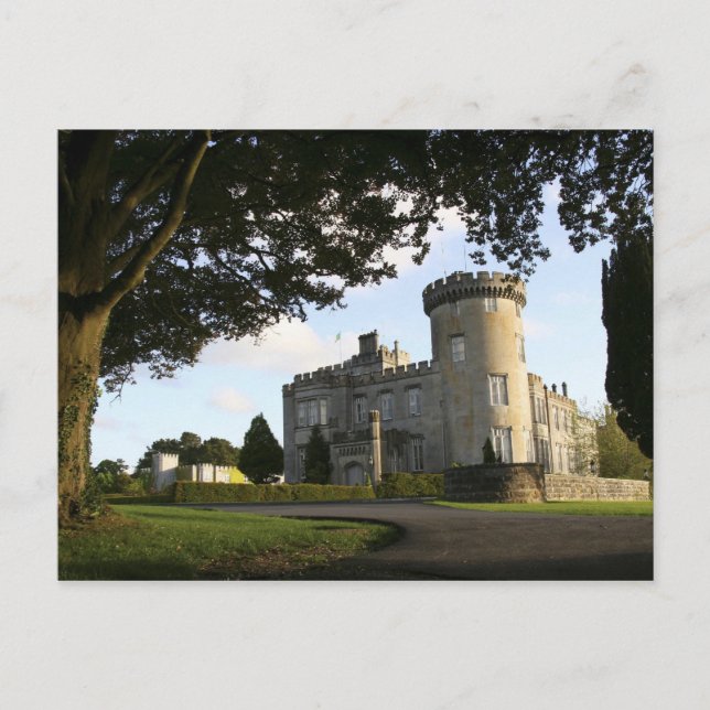 Irland, der Eingang zur Burg von Dromoland. Postkarte (Vorderseite)