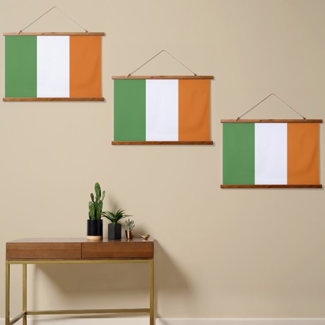 Irland Wandteppich Mit Holzrahmen (Asymmetrisch)