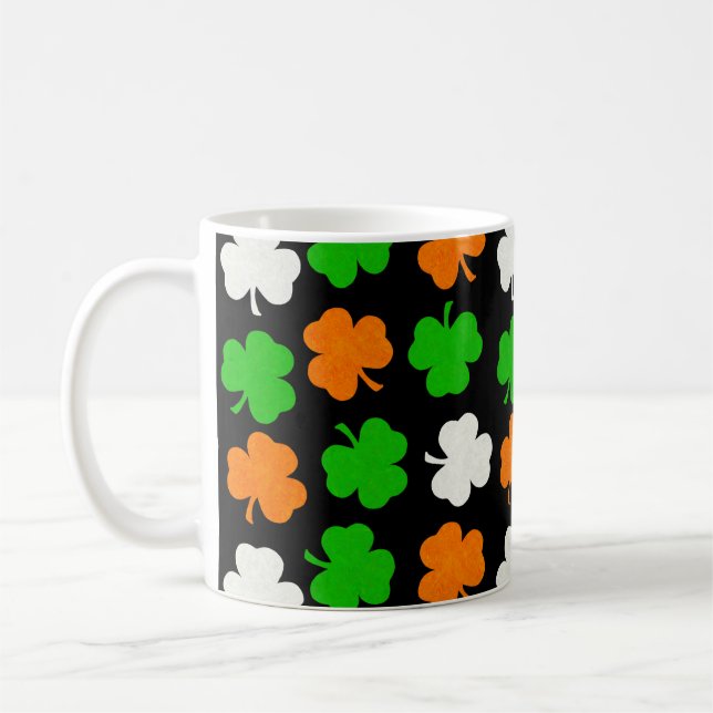 Irlande Papercut Shamrocks - Mug de café noir (Gauche)