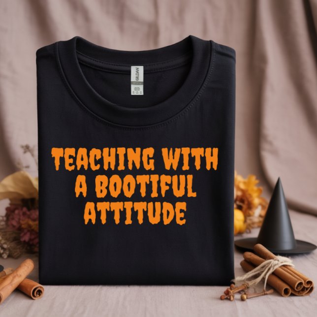 Ironische Lehrerin Orangentypografie in der Schule T-Shirt (Von Creator hochgeladen)