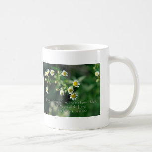 Isaiah 40:8 Das Gras kann verwelken und verblassen Kaffeetasse