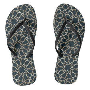 Islamisches geometrisches Musterdesign abstrakt Flip Flops