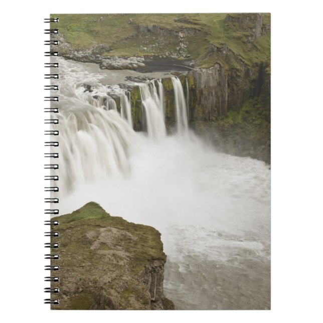Island. Hafragilsfoss Wasserfall in Notizblock (Vorderseite)