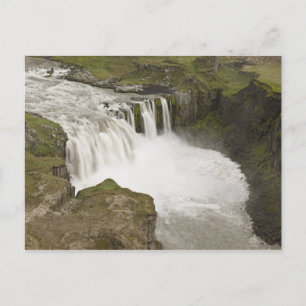 Island. Hafragilsfoss-Wasserfall in Postkarte