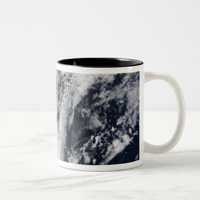 IslandÃ Â Â Â ½ s EyjafjallajÃ Â ½kull vulkan Zweifarbige Tasse (Rechts)