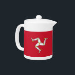 Isle of Man Flag Teapot<br><div class="desc">Eleganter Teekessel mit Isle of Man Flag,  Vereinigtes Königreich. Dieses Produkt ist anpassbar.</div>