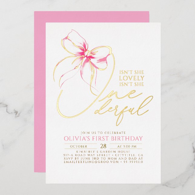 Isn't She Onederful Pink Bow Elegant 1st Birthday Folieneinladung (Vorderseite/Rückseite)