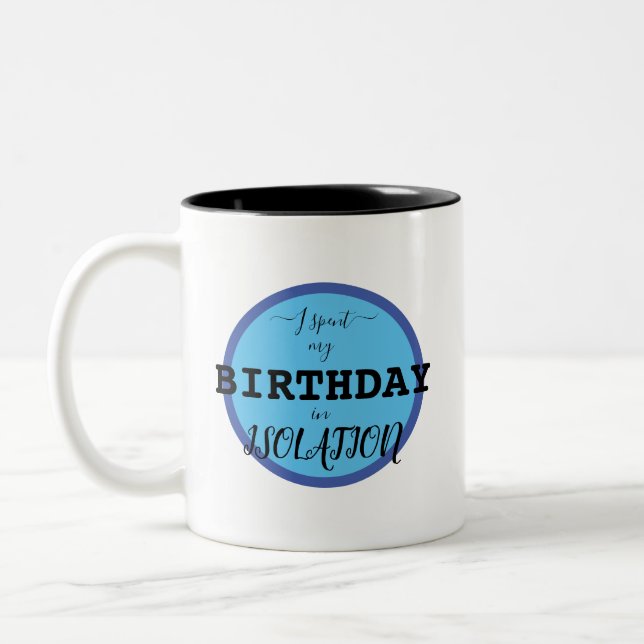 Isolement Anniversaire Mug (Gauche)