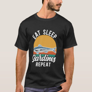 Iss Hering Fischen Wiederholen Futtersuche Fisch H T-Shirt