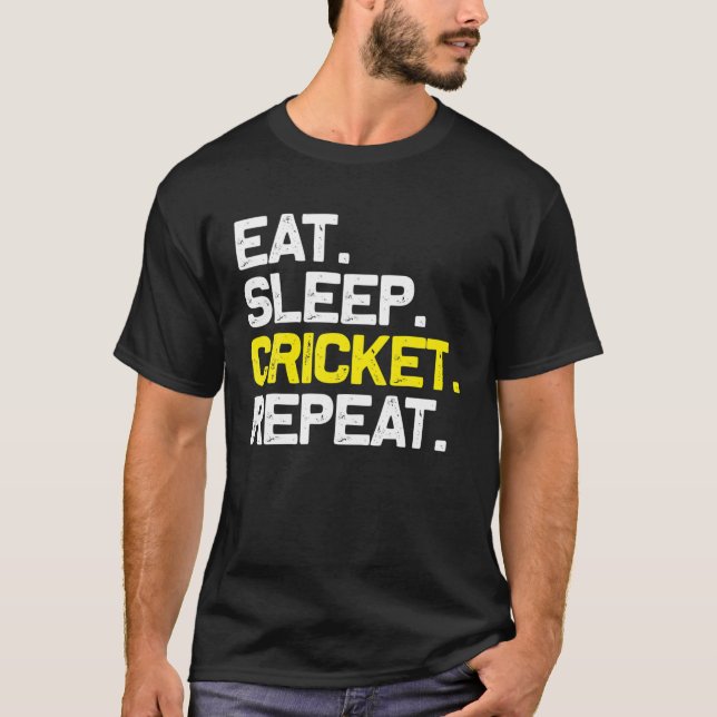 Iss Sleep Cricket Wiederholung lustiges Geschenk T-Shirt (Vorderseite)
