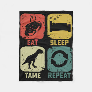Iss Tame Wiederhole Dinosaurier Gaming Geek Lustig Fleecedecke