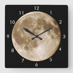 Ist der Mond aus Käse gemacht? Quadratische Wanduhr