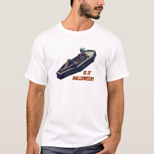 Ist es Halloween? T-Shirt (Vorderseite)
