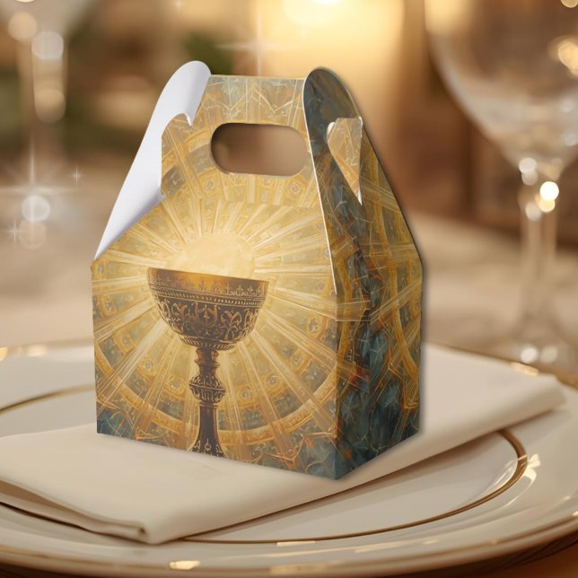 Italian Inspired Golden Chalice Shining Host Geschenkschachtel (Golden Chalice and Shining Host Italian-Inspired Religious Favor Box Bomboniere)