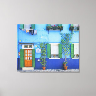 Italien, Burano. Ein buntes Haus in Burano in der  Leinwanddruck