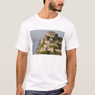 ITALIEN, Kampanien, Golf von Neapel), ISCHIA, T-Shirt