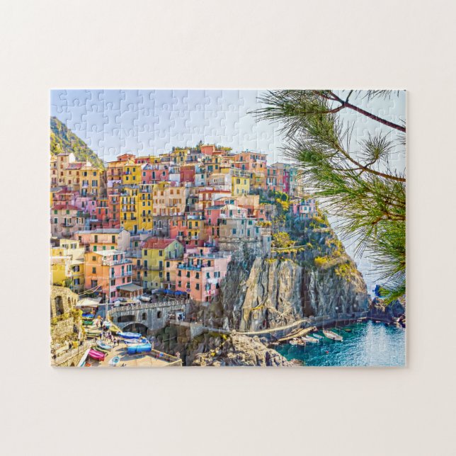 Italien landschaftlicher Becken-Ligurien-Sommer (Horizontal)