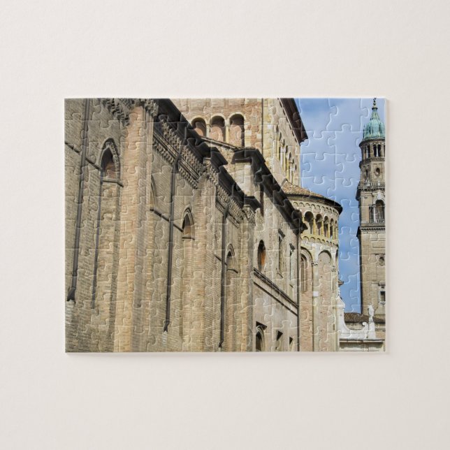 Italien, Parma, Turm der Kirche San Giovanni (Horizontal)