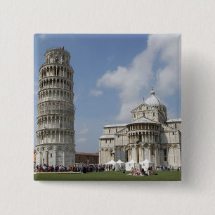 Italien, Pisa. Schiefer Turm von Pisa und Button